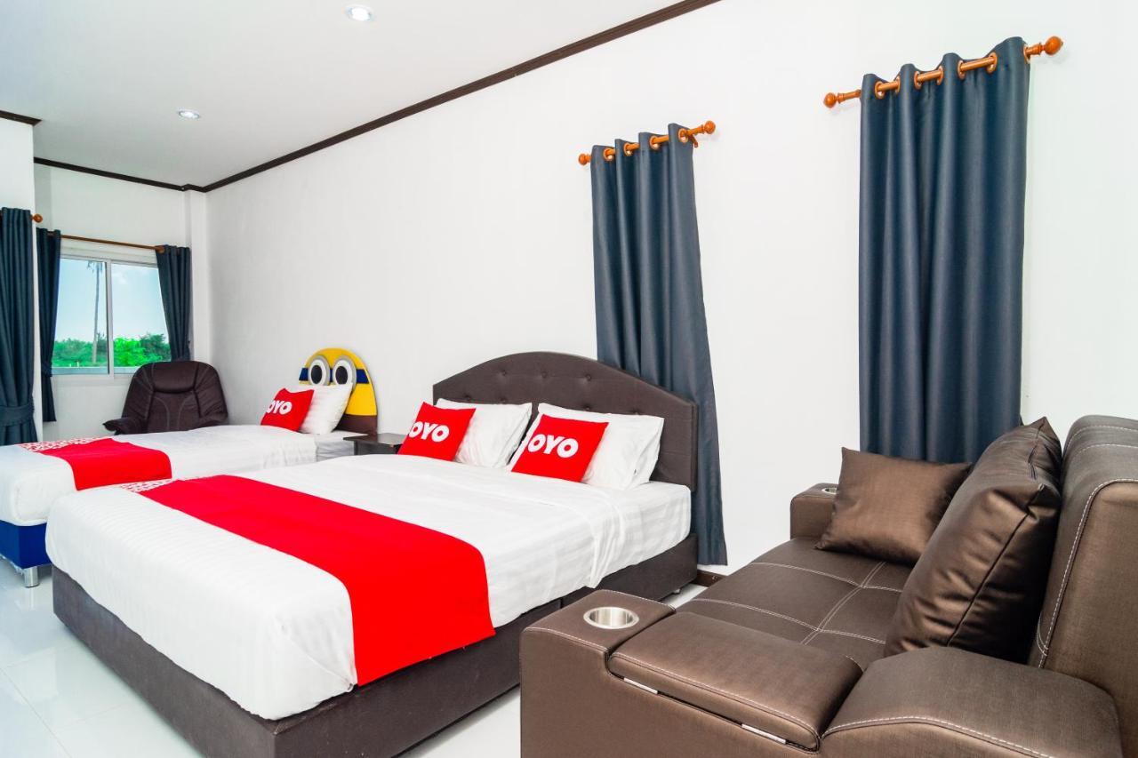 OYO 533 Runya Poolvilla Prachuap Khiri Khan Dış mekan fotoğraf